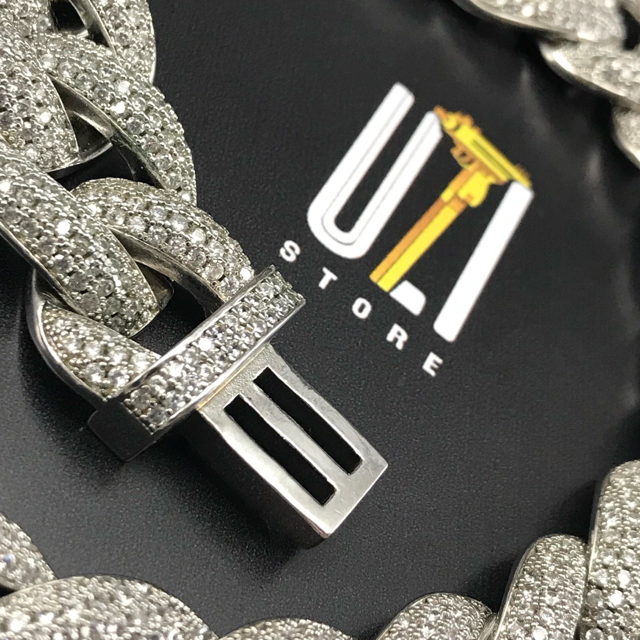 Corrente Cuban Grossa 24K (Premium) Ice Cravejada 20mm