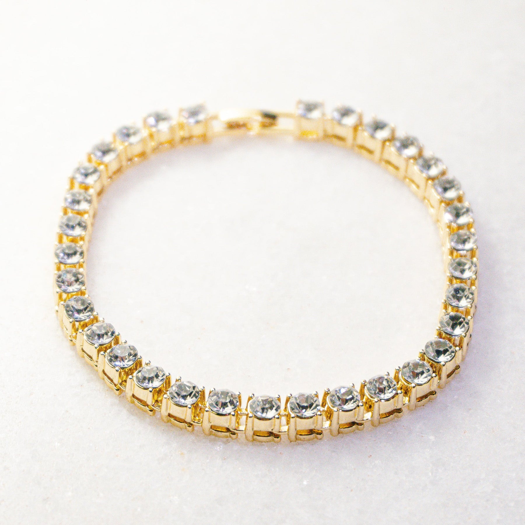 Pulseira-Riviera-Ice-Cravejada-ouro-dourada