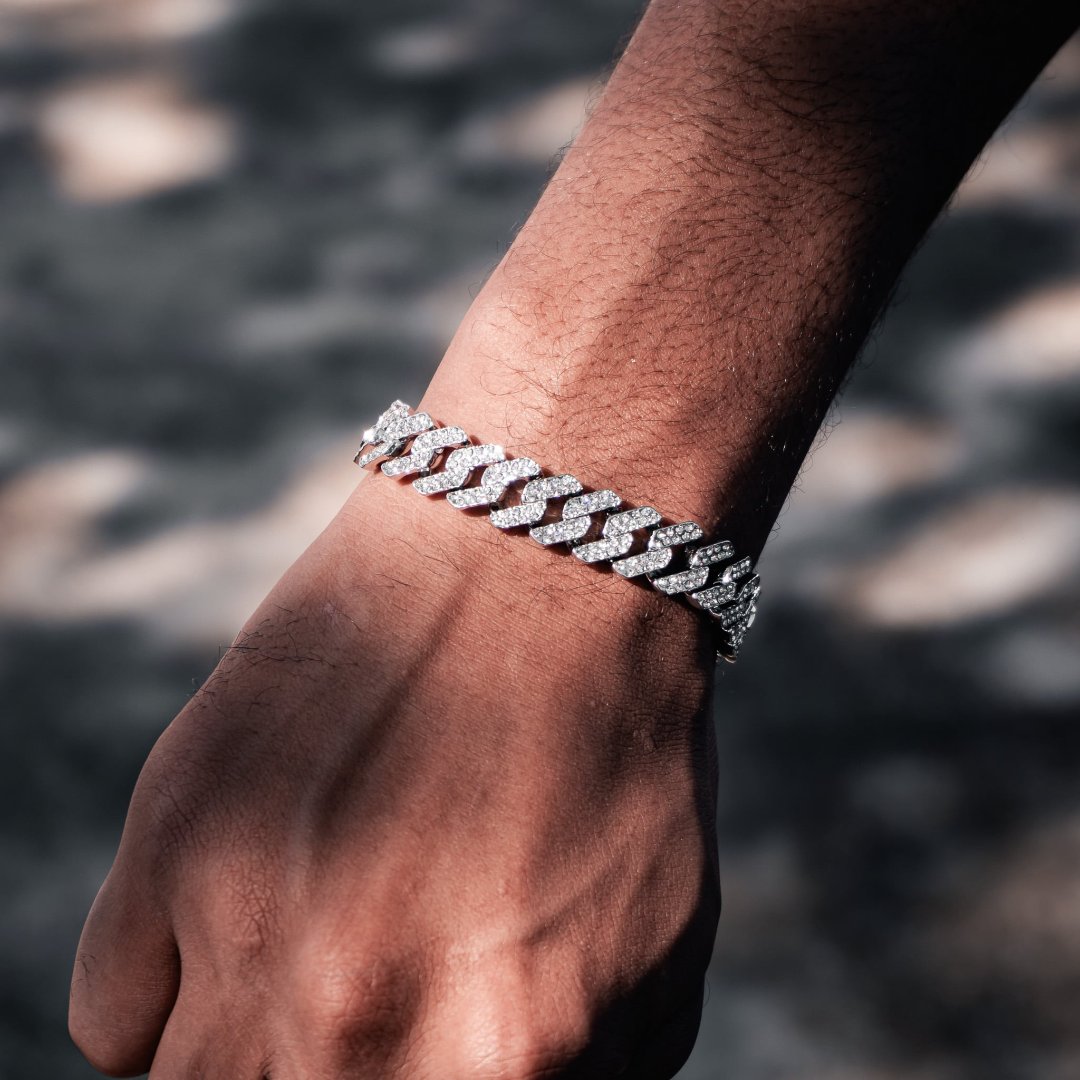 Corrente Cuban Miami 3.0 + Pulseira (Ice Cravejados) 12mm