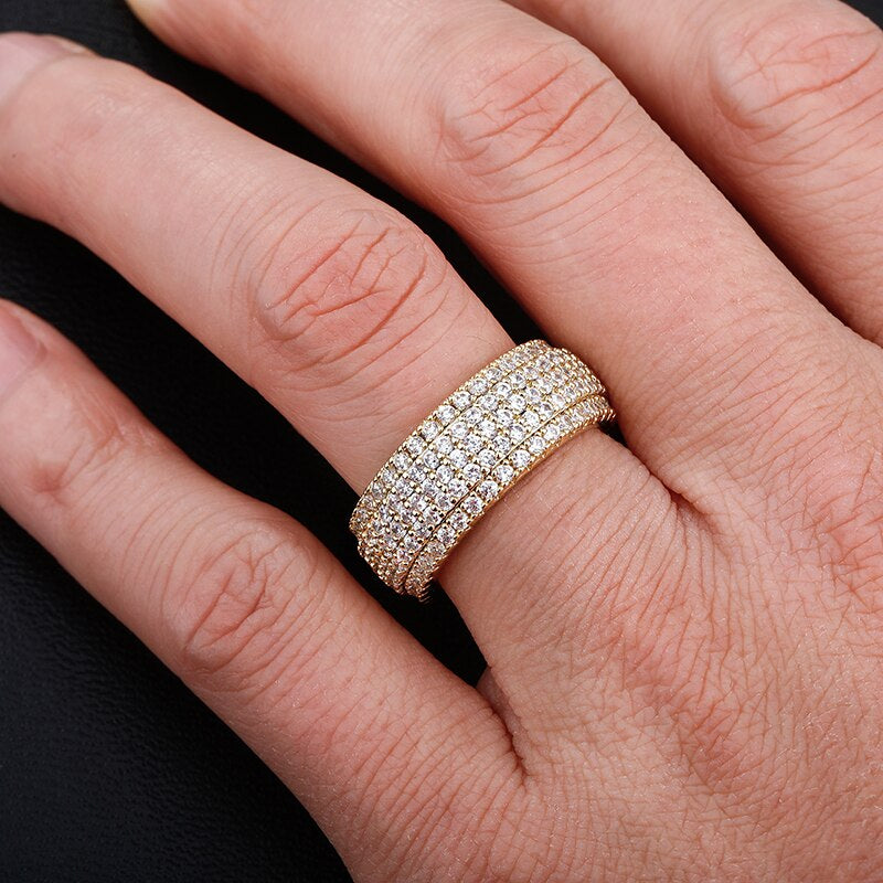 anel-clean-ice-cravejado-dourado
